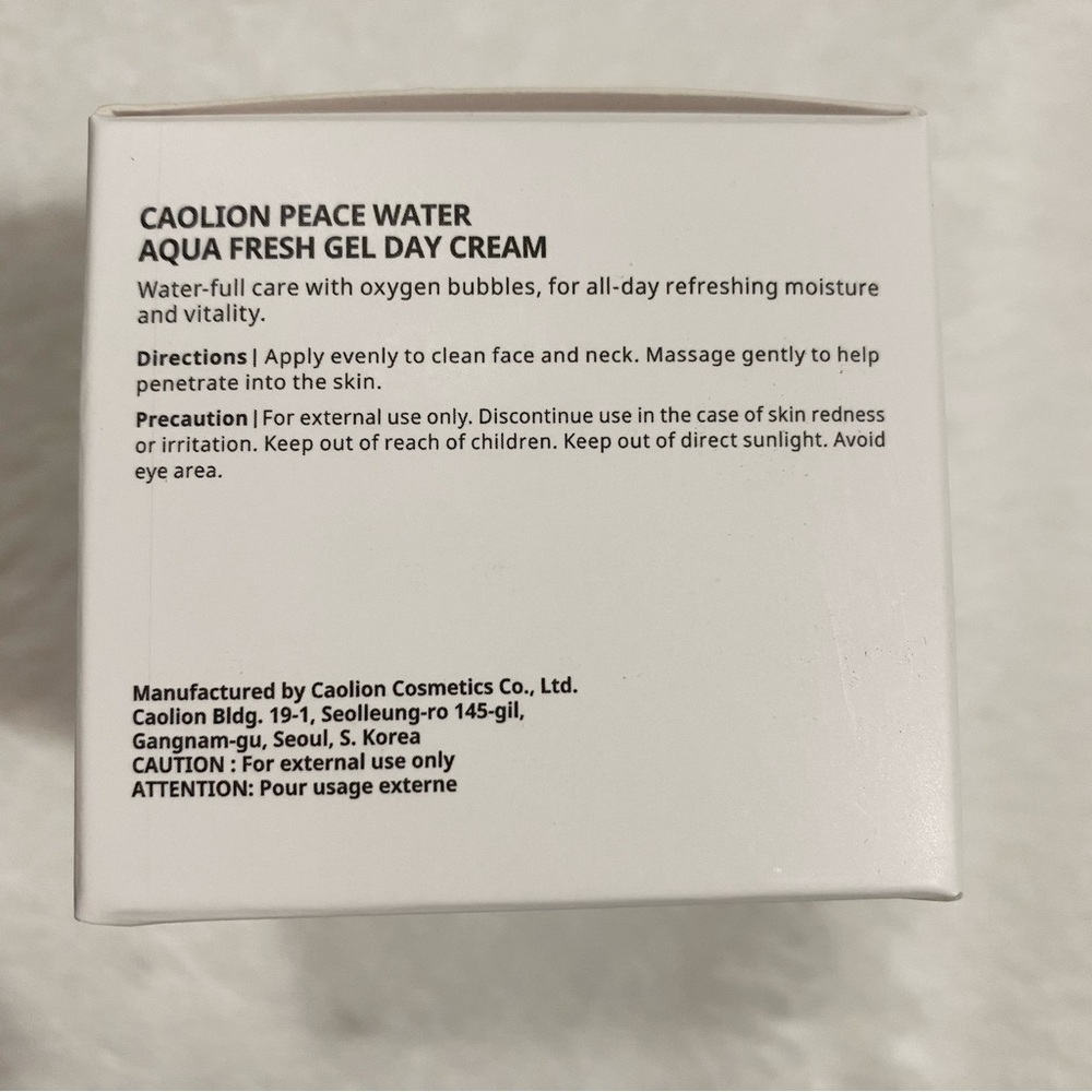 Caolion Peace Water Fresh Gel Day Cream - Picture 3 of 5